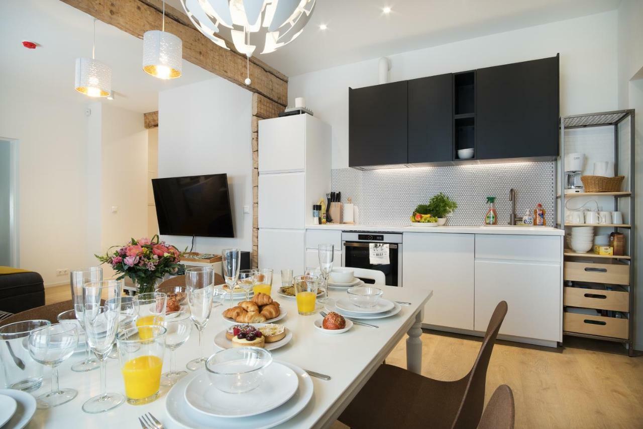 Family Apartment Tallinn Exteriör bild